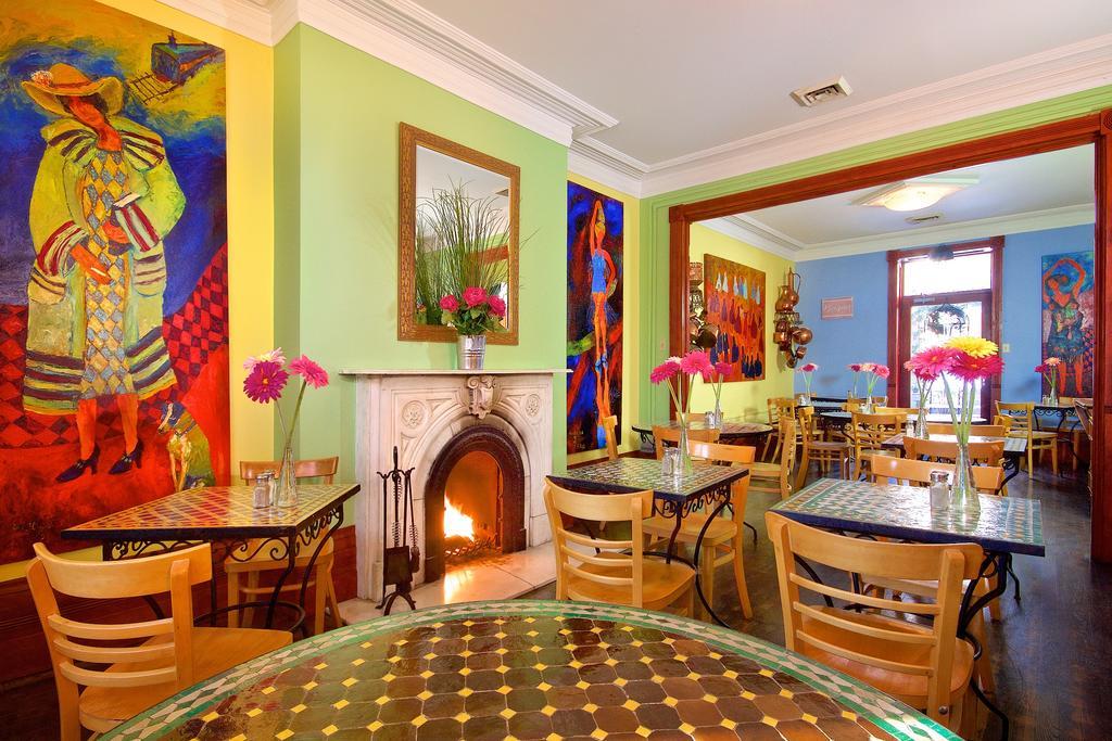 Auberge Les Bons Matins Монреал Екстериор снимка