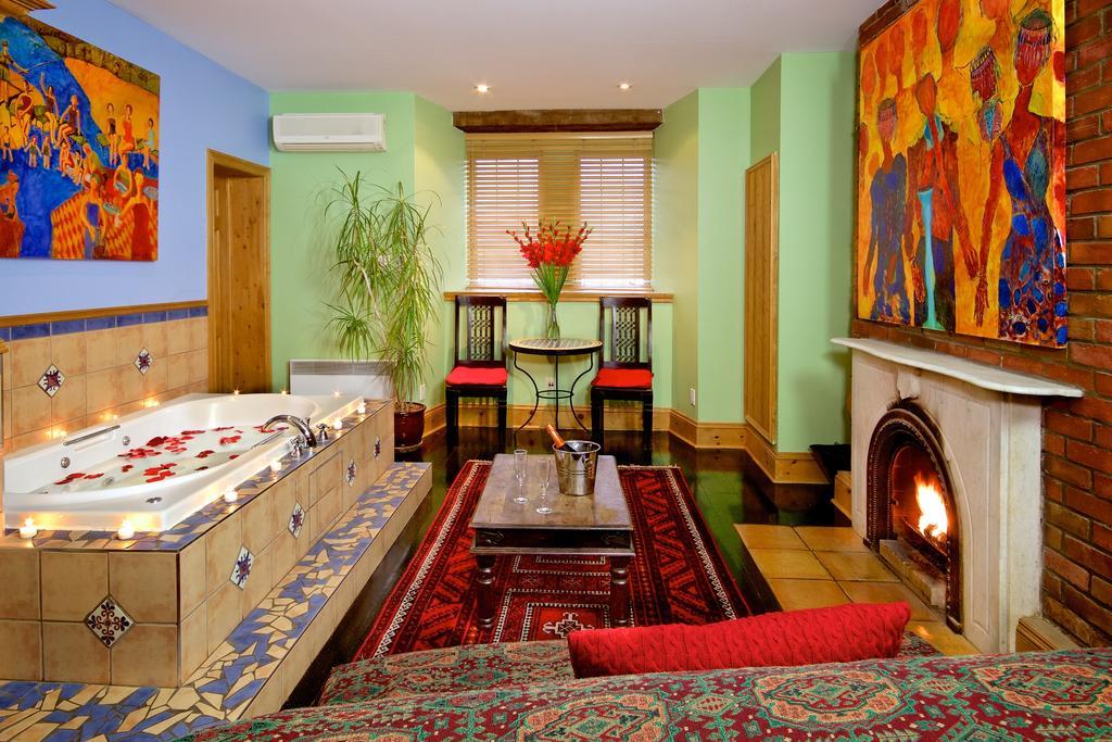 Auberge Les Bons Matins Монреал Екстериор снимка